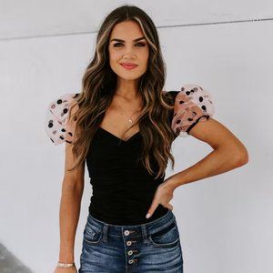 VICI Minnie Ruched Puff Sleeve Bodysuit Size Small